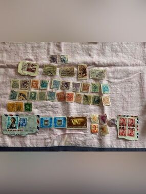 Lot #5 Vintage Worldwide Postage Stamps Mexico Brazil Hong Kong Finland 45pc